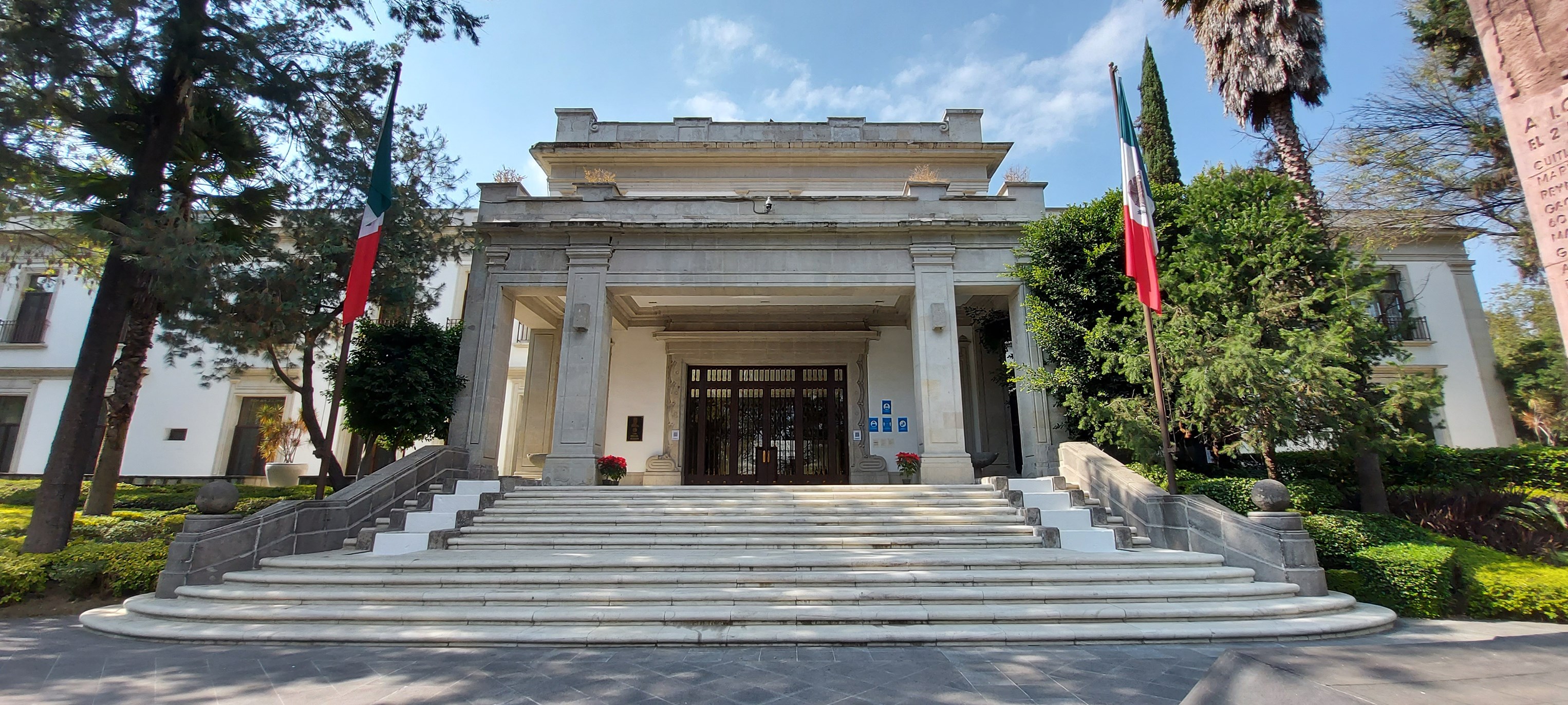 Los Pinos Museum, Mexico City | GlobeQuest Blog
